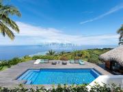 Maison avec piscine et terrasse