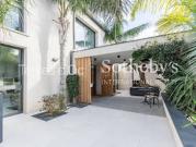 Maison avec piscine et terrasse