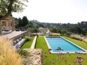 Maison avec piscine et terrasse