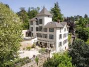 Maison avec piscine et terrasse