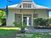 Maison avec piscine et terrasse