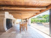 Maison avec piscine et terrasse