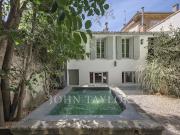 Maison avec piscine et terrasse