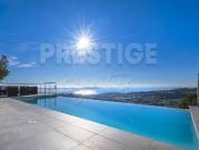 Maison avec piscine et terrasse