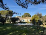 Maison avec piscine et jardin