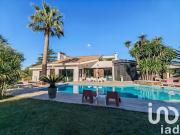 Maison avec piscine et terrasse