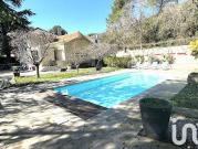 Maison avec piscine et terrasse