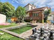 Maison avec piscine et terrasse