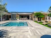 Maison avec piscine et terrasse
