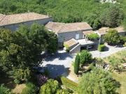 Maison avec piscine et terrasse