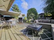 Maison avec piscine et terrasse