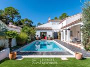 Maison avec piscine et terrasse