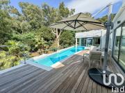 Maison avec piscine et terrasse