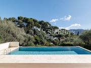 Maison avec piscine et terrasse