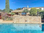 Maison avec piscine et terrasse
