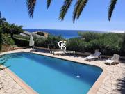 Maison avec piscine et terrasse