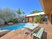 Maison avec piscine et terrasse