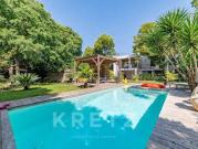 Maison avec piscine et terrasse