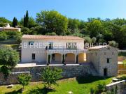 Maison avec piscine et terrasse