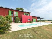 Maison avec piscine et terrasse