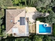 Maison avec piscine et terrasse