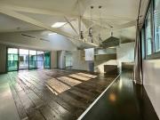 Maison avec piscine et terrasse