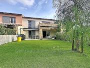 Maison avec piscine et terrasse