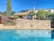 Maison avec piscine et terrasse