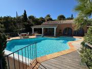 Maison avec piscine et terrasse