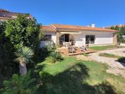 Maison avec piscine et terrasse