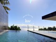 Maison avec piscine et terrasse