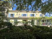 Maison avec piscine et terrasse Maison avec piscine et terrasse