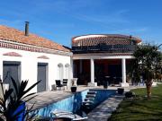 Maison avec piscine et terrasse