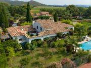 Maison avec piscine et terrasse