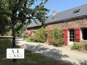 Maison avec piscine et terrasse