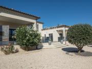 Maison avec piscine et terrasse