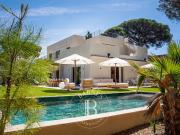 Maison avec piscine et terrasse