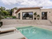 Maison avec piscine et terrasse