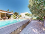 Maison avec piscine et terrasse