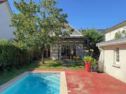 Maison avec piscine et terrasse