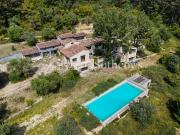 Maison avec piscine et terrasse