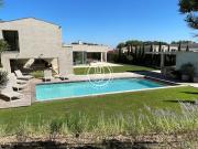 Maison avec piscine et terrasse