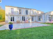 Maison avec piscine et terrasse