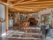 Maison avec piscine et terrasse