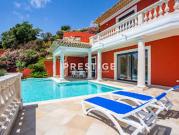 Maison avec piscine et terrasse