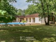 Maison avec piscine et terrasse