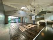 Maison avec piscine et terrasse