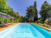 Maison avec piscine et terrasse