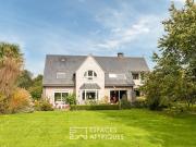 Maison avec piscine et terrasse Maison avec piscine et terrasse