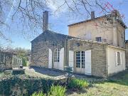 Maison avec piscine et terrasse